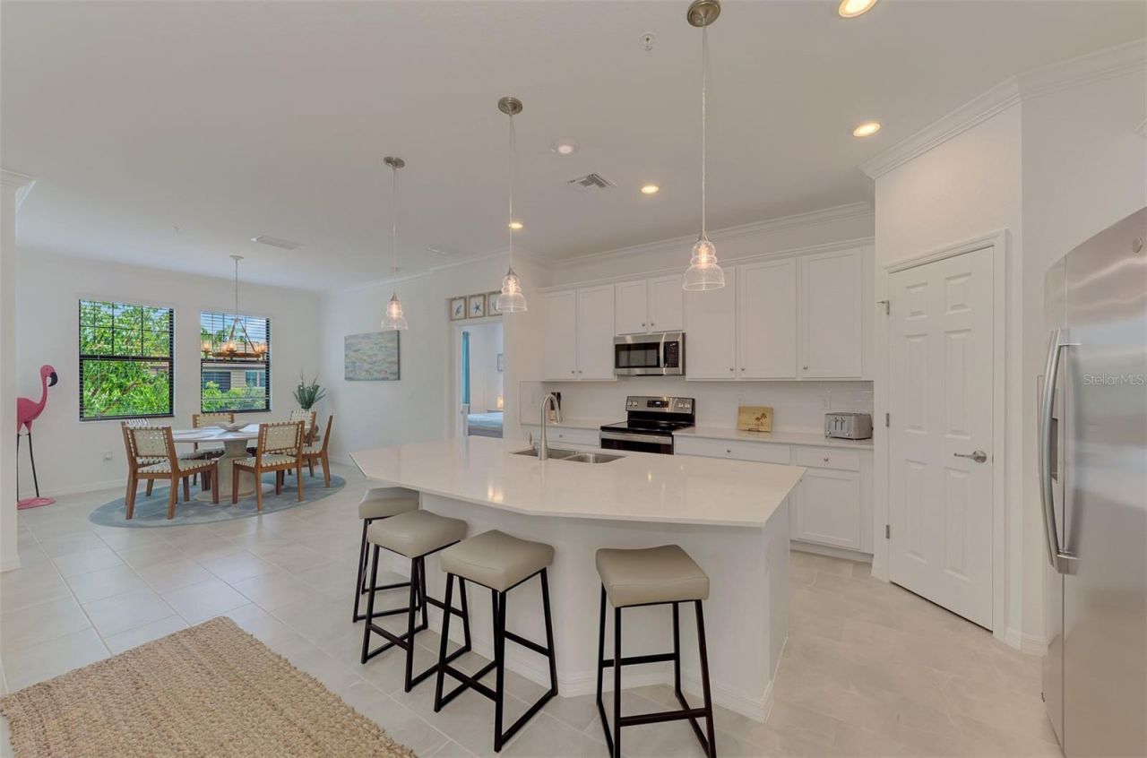 10212 Staggerbush Drive, Unit 202, Venice, FL 34293 Photo