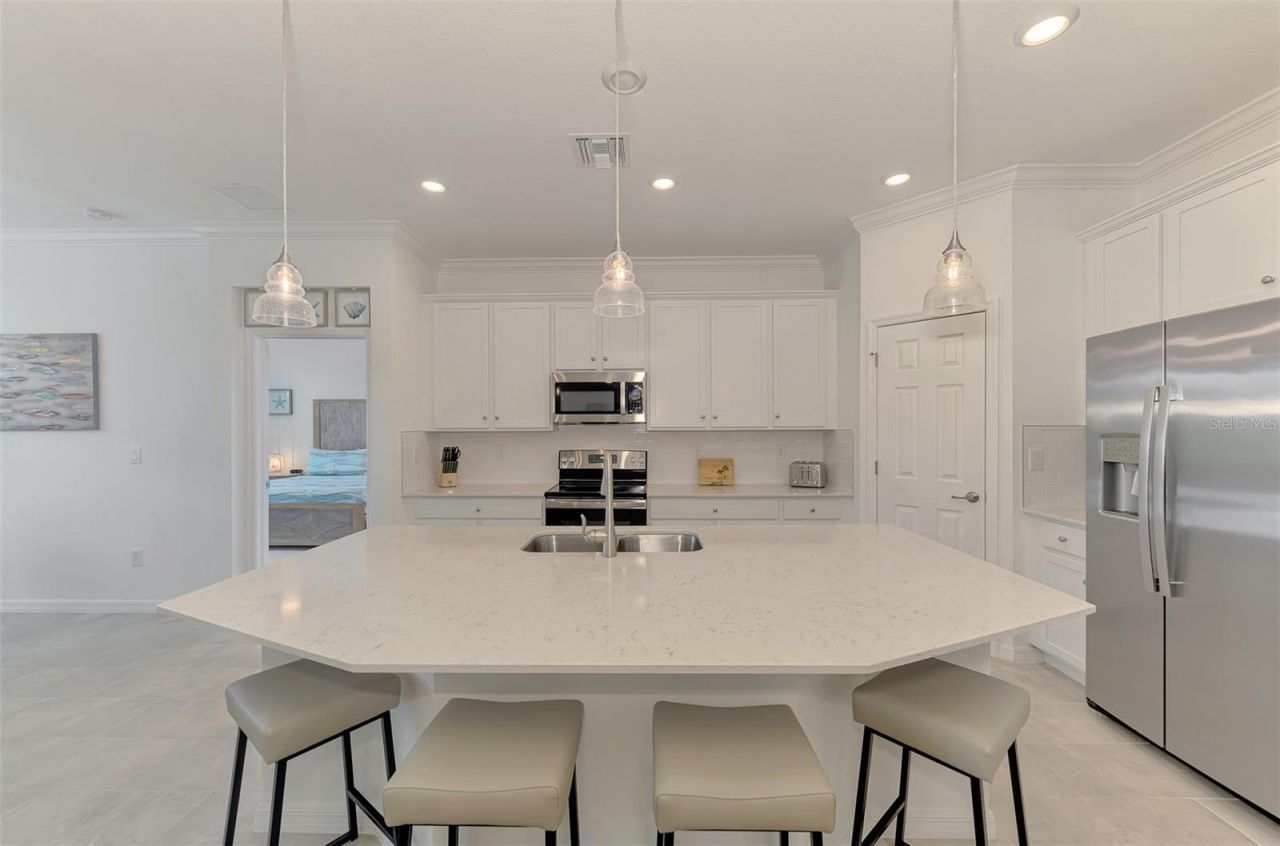 10212 Staggerbush Drive, Unit 202, Venice, FL 34293 Photo