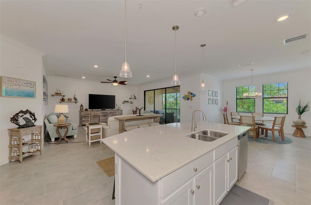 10212 Staggerbush Drive, Unit 202, Venice, FL 34293 Photo