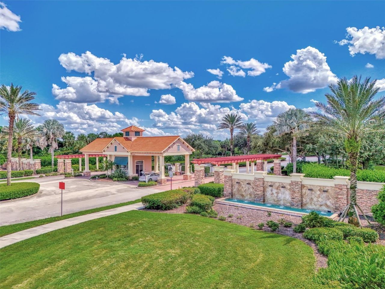 10212 Staggerbush Drive, Unit 202, Venice, FL 34293 Photo