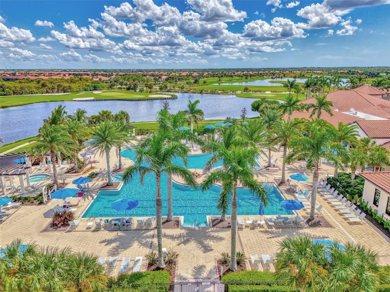 10212 Staggerbush Drive, Unit 202, Venice, FL 34293 Photo