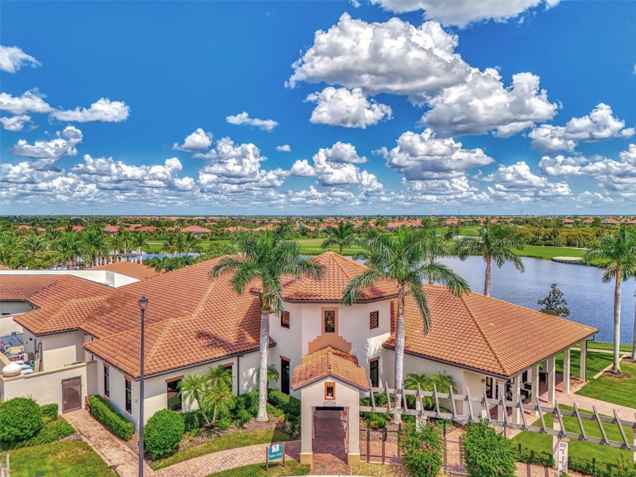 10212 Staggerbush Drive, Unit 202, Venice, FL 34293 Photo