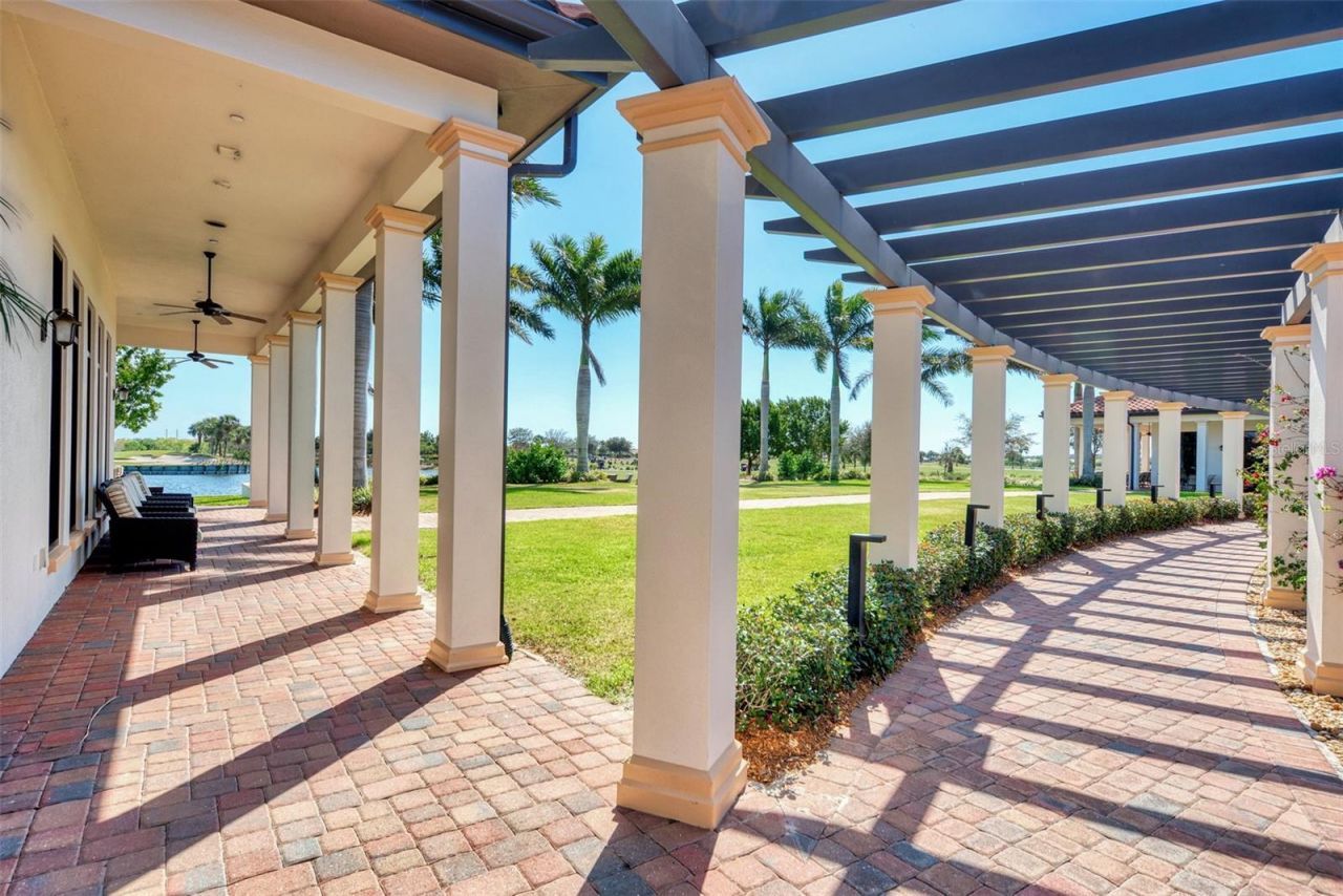 10212 Staggerbush Drive, Unit 202, Venice, FL 34293 Photo