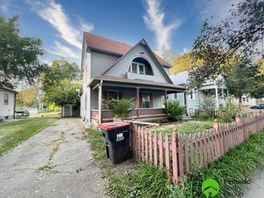 2932 Q Street, Lincoln, NE 68503