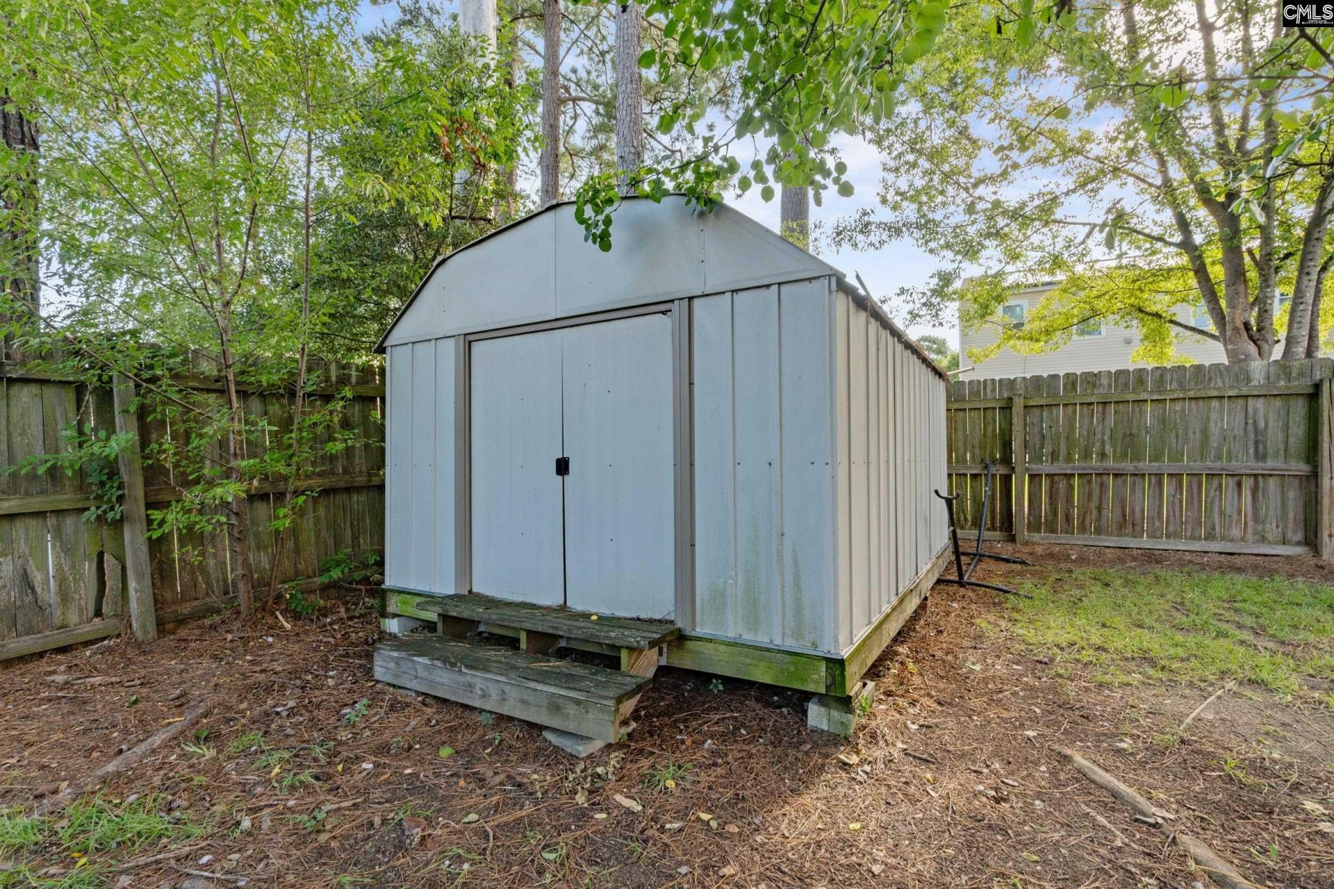215 Gayle Pond Trace Photo 23