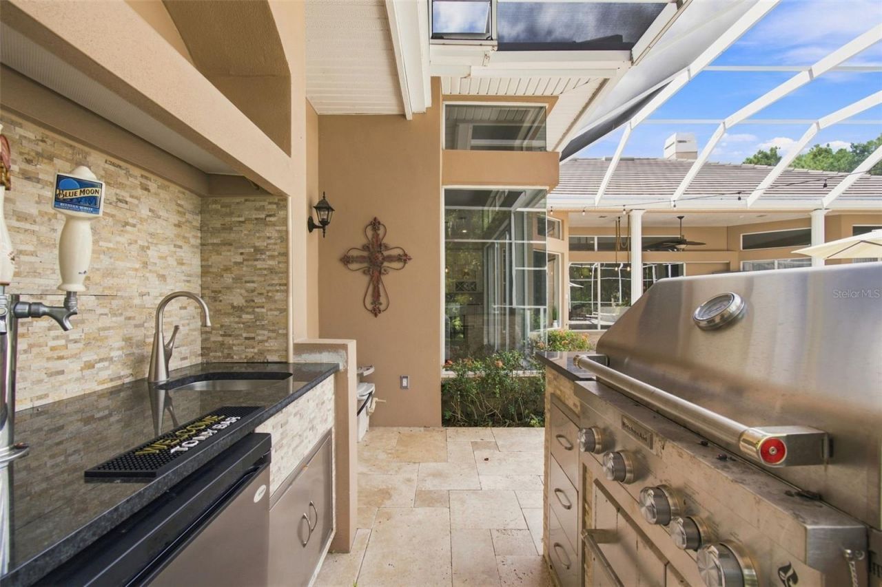 9212 Pine Island Court, Tampa, FL 33647 Main Photo