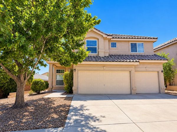 7516 Ramona Avenue NW, Albuquerque, NM 87114