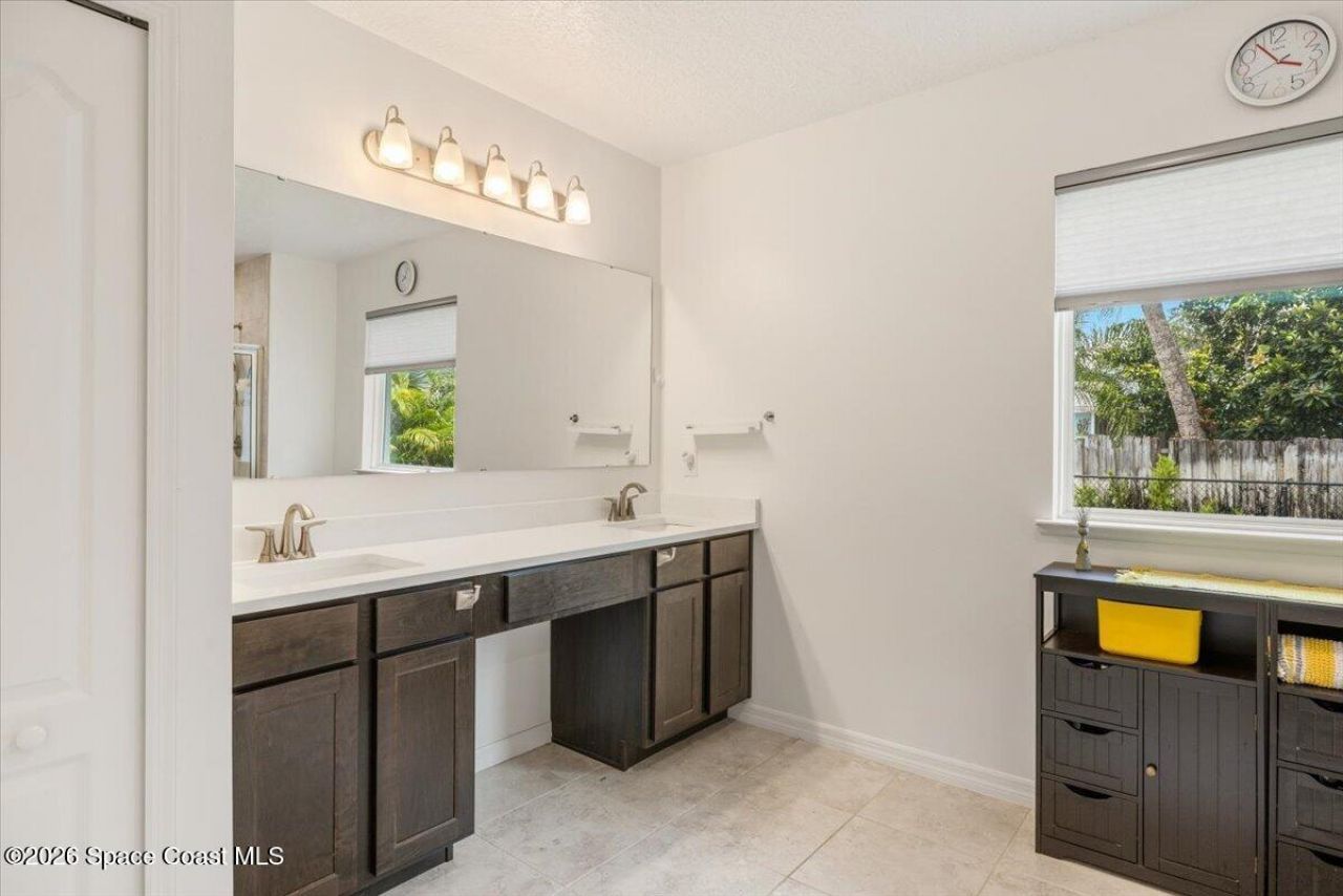 365 Breakwater Terrace, Sebastian, FL 32958 Photo