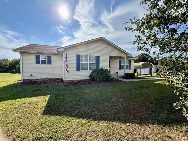 55 Hopewell Estates Ln , Erin, TN 37061