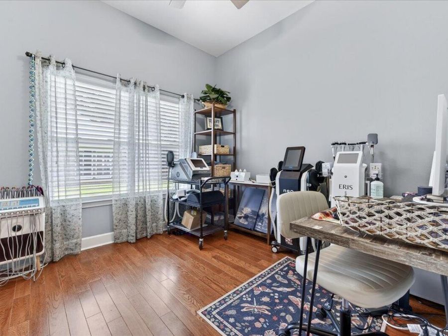 Property Image 43