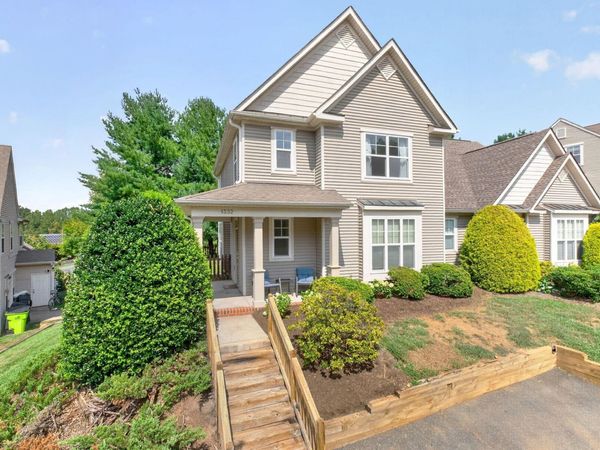 1332 STONEY RIDGE RD, Charlottesville, VA 22902