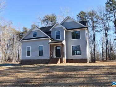 325 LAKE RD , Troy, VA 22974
