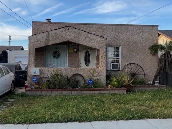 11627 186th, Artesia, CA 90701