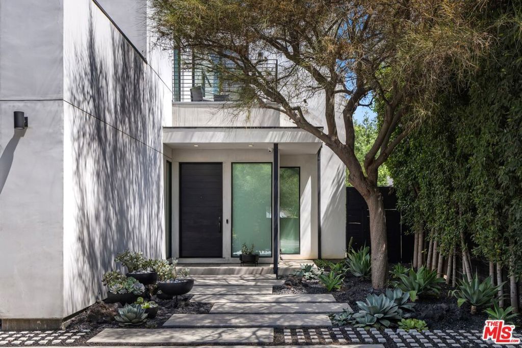 848 N Crescent Heights Boulevard, Los Angeles, CA 90046 Main Photo