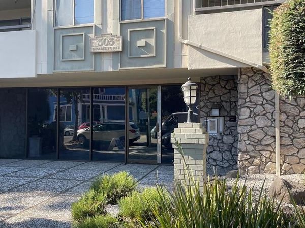 303 Adams St, Unit 109, Oakland, CA 94610