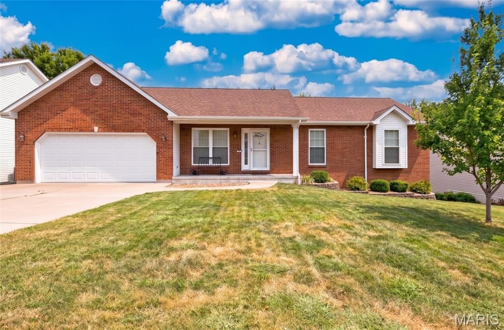 2112 Martina Drive , Washington, MO 63090 Main Photo