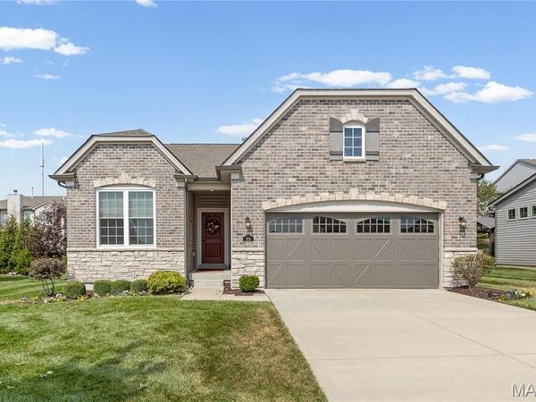 89 Alta Mira Court, Dardenne Prairie, MO 63368