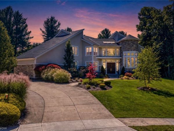 24150 Woodside Lane , Beachwood, OH 44122