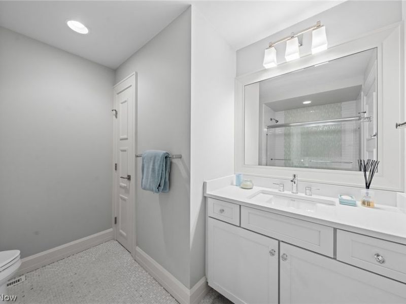 24150 Woodside Lane, Beachwood, OH 44122 Photo 37