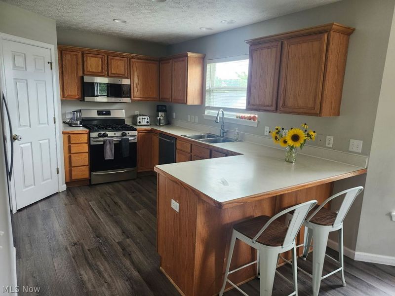 560 Parkside Reserve Street, Wellington, OH 44090 Photo 5