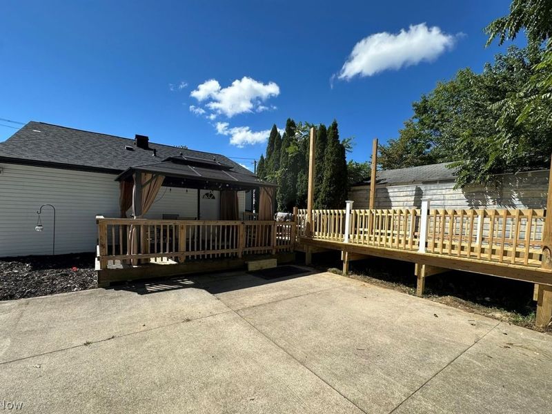 216 Tolbert Street, Wadsworth, OH 44281 Photo 2