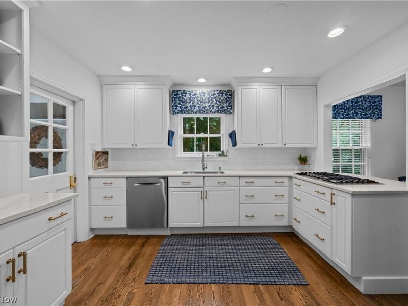 2992 Fontenay Road, Shaker Heights, OH 44120 Photo 18