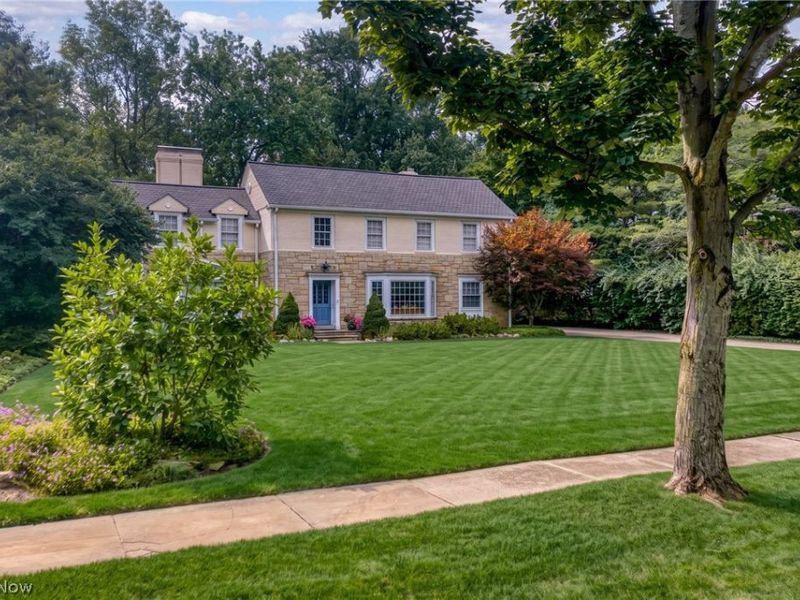 2992 Fontenay Road, Shaker Heights, OH 44120 Photo 3