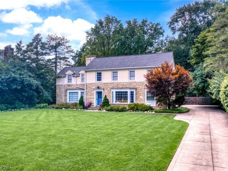 2992 Fontenay Road, Shaker Heights, OH 44120 Photo 6
