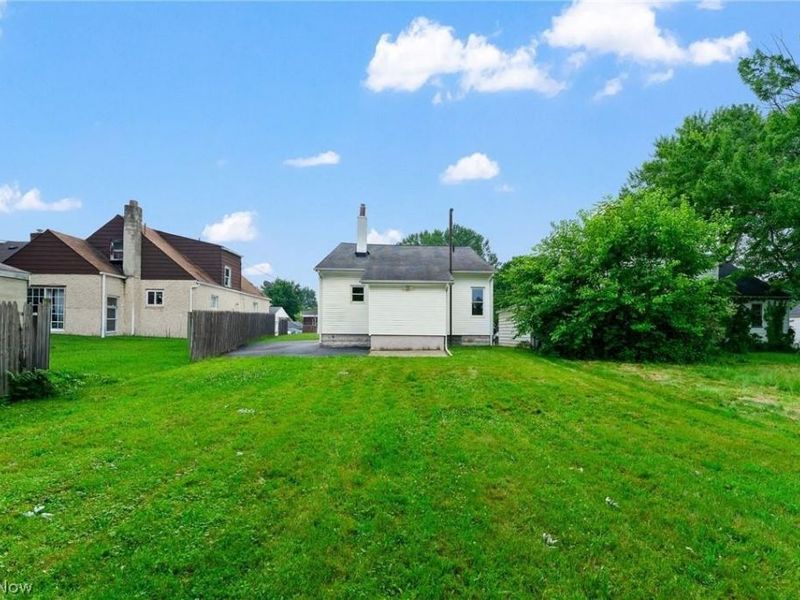 1518 Wakefield Avenue, Youngstown, OH 44514 Photo 2