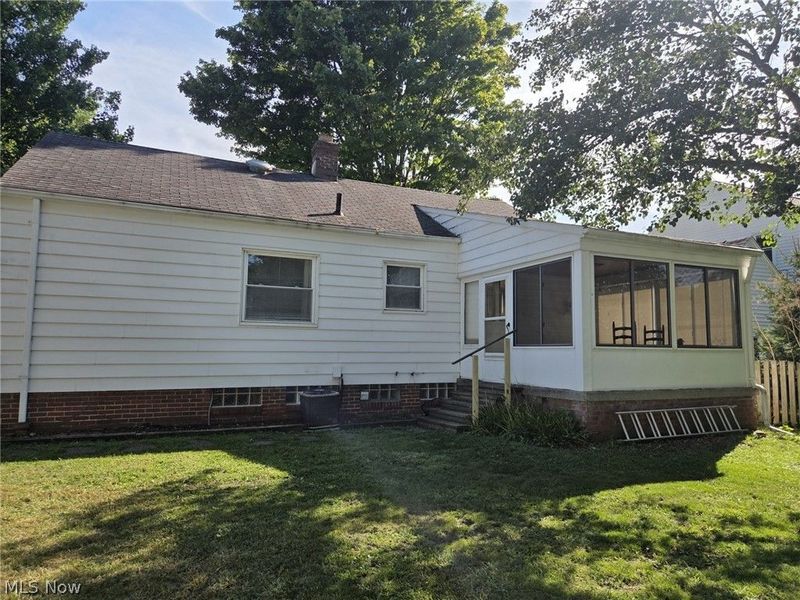 21444 Northwood Avenue, Fairview Park, OH 44126 Photo 14