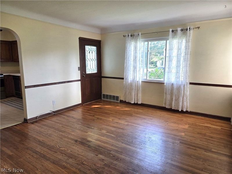 21444 Northwood Avenue, Fairview Park, OH 44126 Photo 15