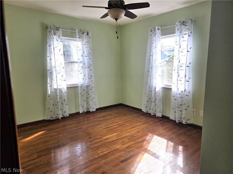 21444 Northwood Avenue, Fairview Park, OH 44126 Photo 17