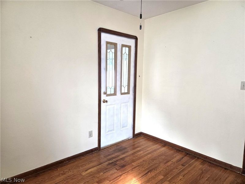 21444 Northwood Avenue, Fairview Park, OH 44126 Photo 19