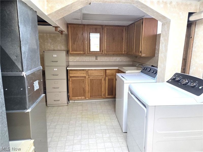 21444 Northwood Avenue, Fairview Park, OH 44126 Photo 27