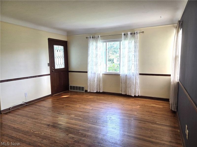 21444 Northwood Avenue, Fairview Park, OH 44126 Photo 9
