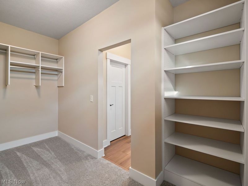 34270 Brookside Lane , North Ridgeville, OH 44039 Photo 12