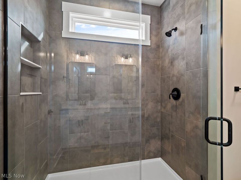 34270 Brookside Lane , North Ridgeville, OH 44039 Photo 9