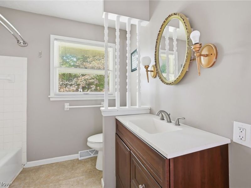 281 Cricklewood Drive, Cortland, OH 44410 Photo 19