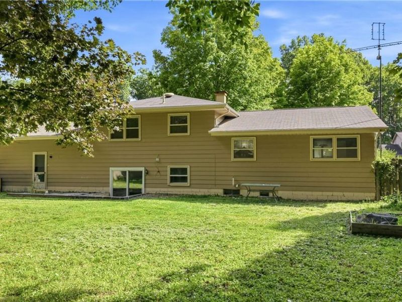281 Cricklewood Drive, Cortland, OH 44410 Photo 28