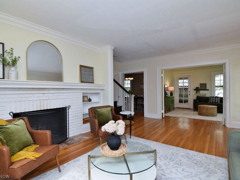 3180 Chadbourne Road, Shaker Heights, OH 44120 Photo 4