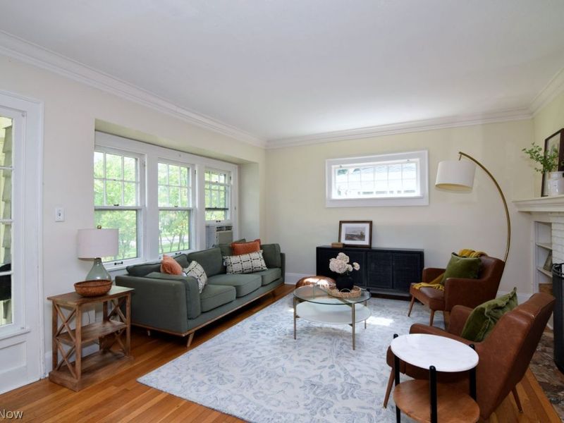 3180 Chadbourne Road, Shaker Heights, OH 44120 Photo 5