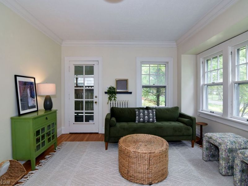 3180 Chadbourne Road, Shaker Heights, OH 44120 Photo 6