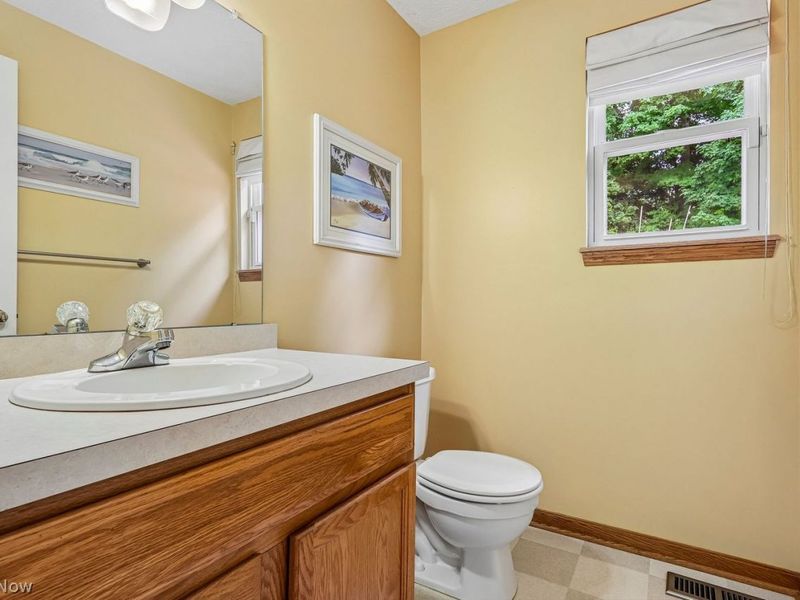 4652 Squire Drive, Sagamore Hills, OH 44067 Photo 23