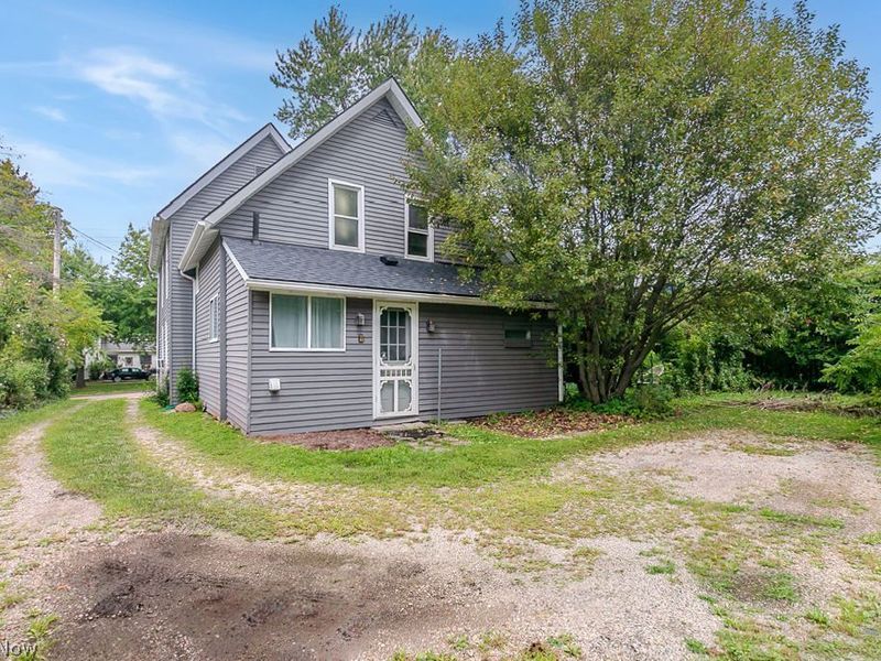 139 Center Street, Chardon, OH 44024 Photo 4