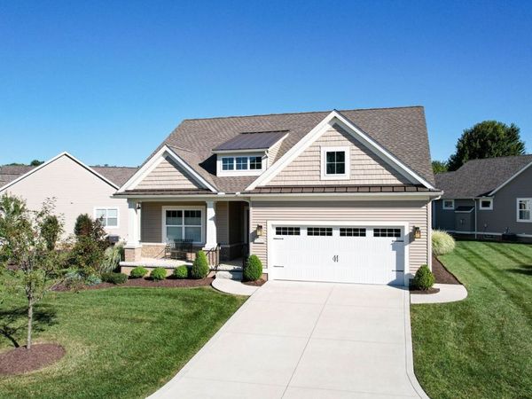 3774 Falcon Ridge Drive , Medina, OH 44256