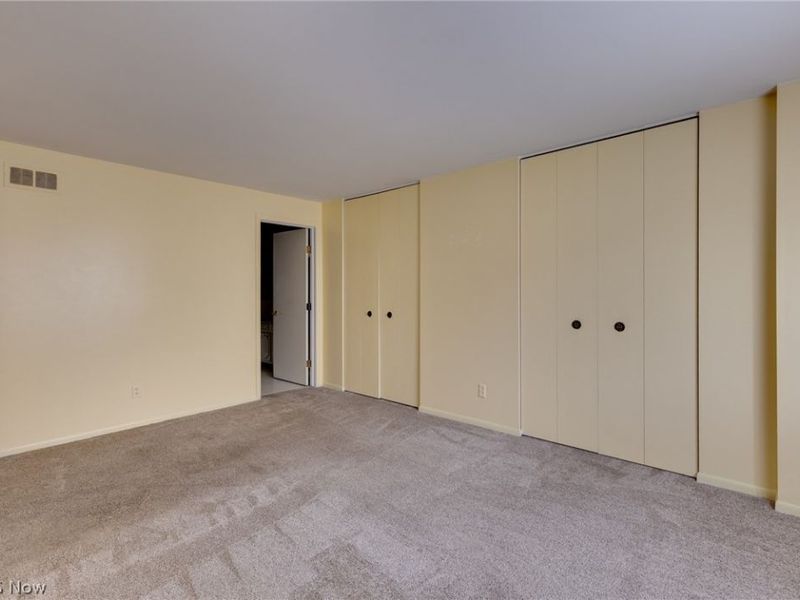 255 N Portage Path, Unit 204, Akron, OH 44303 Photo 15