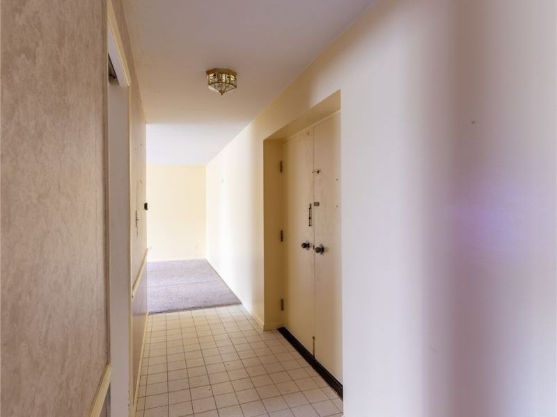 255 N Portage Path, Unit 204, Akron, OH 44303 Photo 18