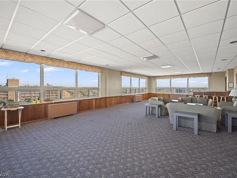 12520 Edgewater Drive, Unit 709, Lakewood, OH 44107 Photo 12