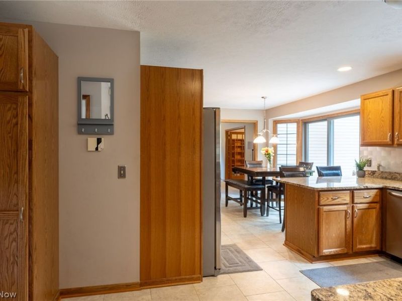 107 Amberwood Court, Boardman, OH 44512 Photo 12