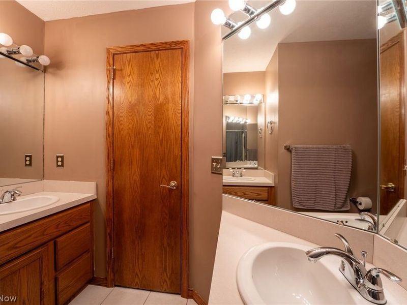 107 Amberwood Court, Boardman, OH 44512 Photo 24
